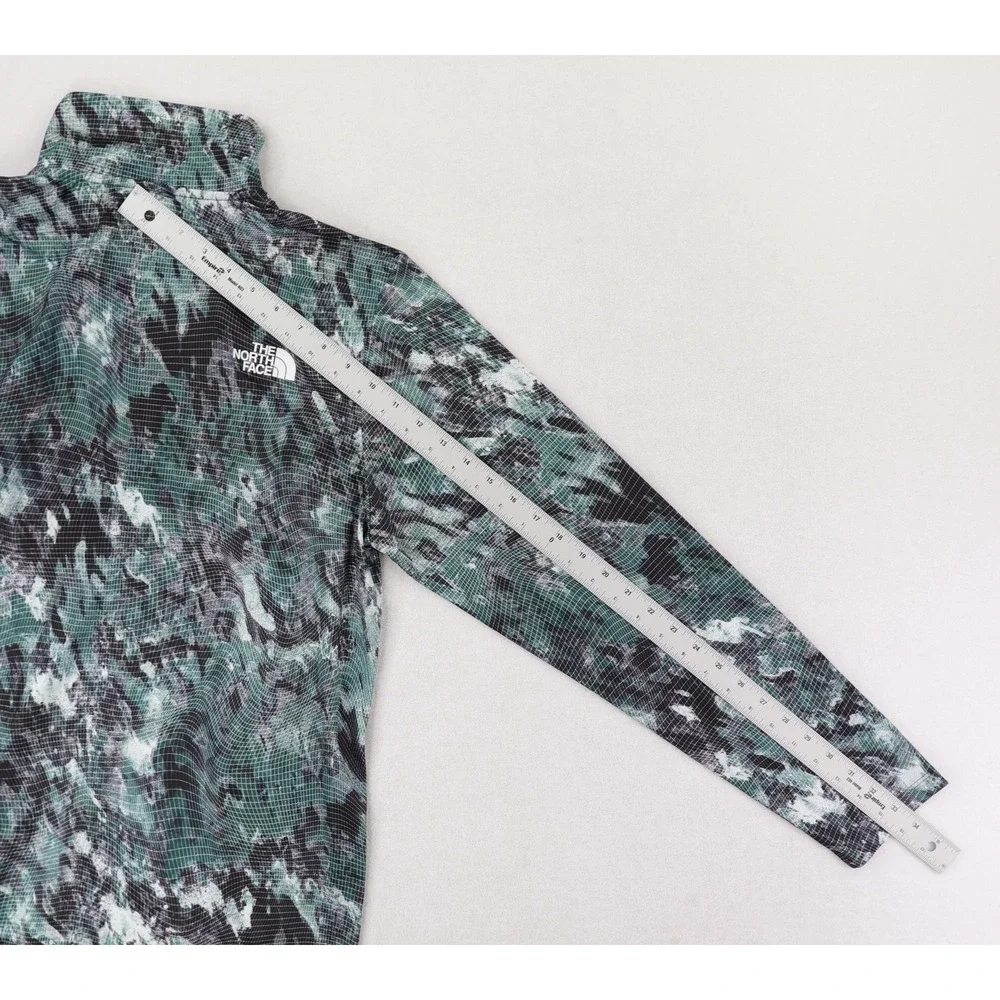 The North Face‎ 24/7 1/4 Zip Tee Pullover Mens Medium Green Camo Lightweight NWT